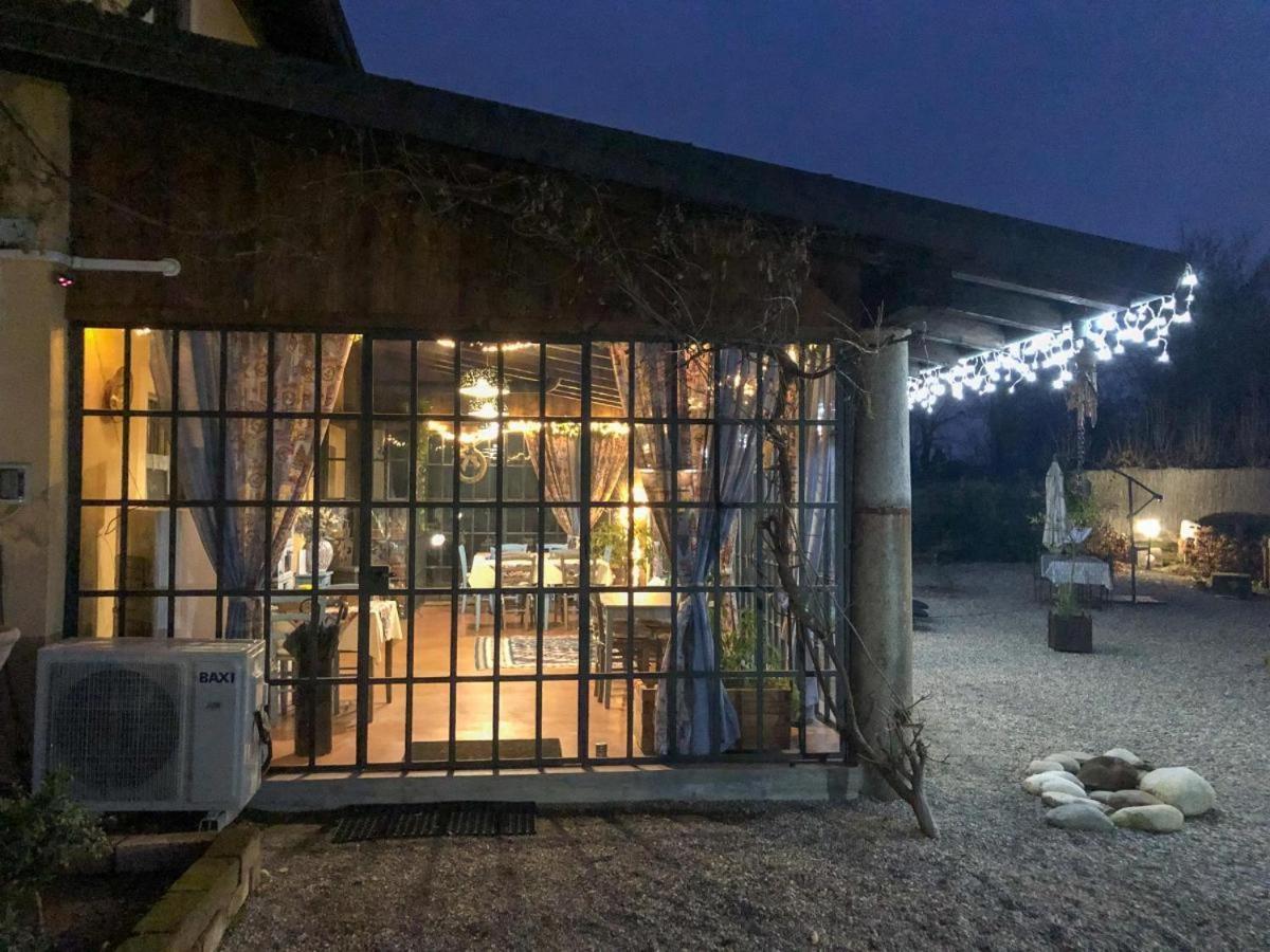 Agriturismo Helianthus Oleggio Bagian luar foto